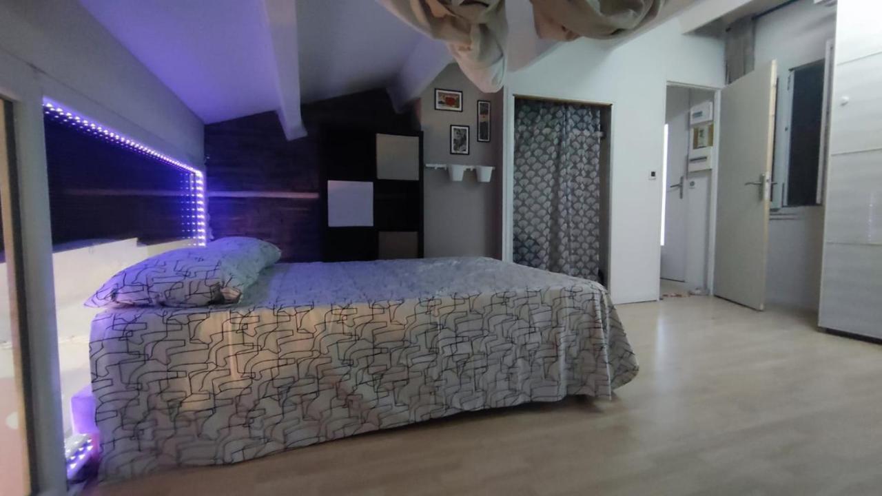 T2 Hyeres 5 Personnes Apartment Exterior photo