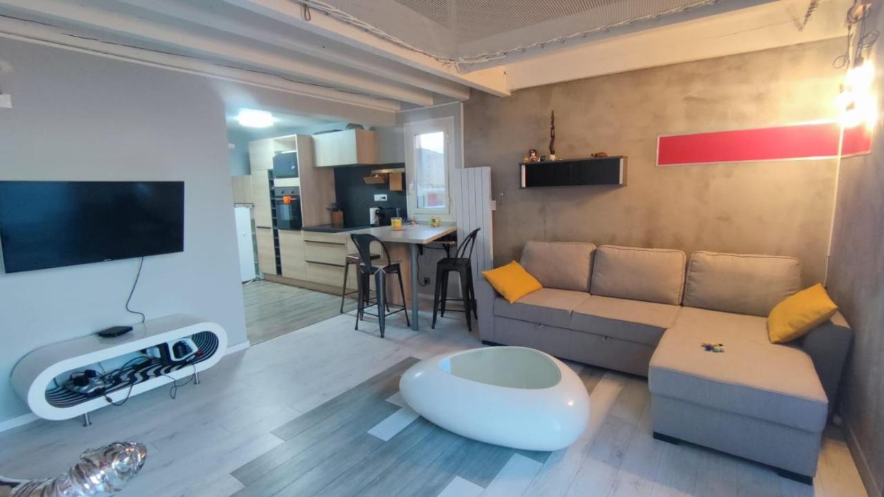 T2 Hyeres 5 Personnes Apartment Exterior photo